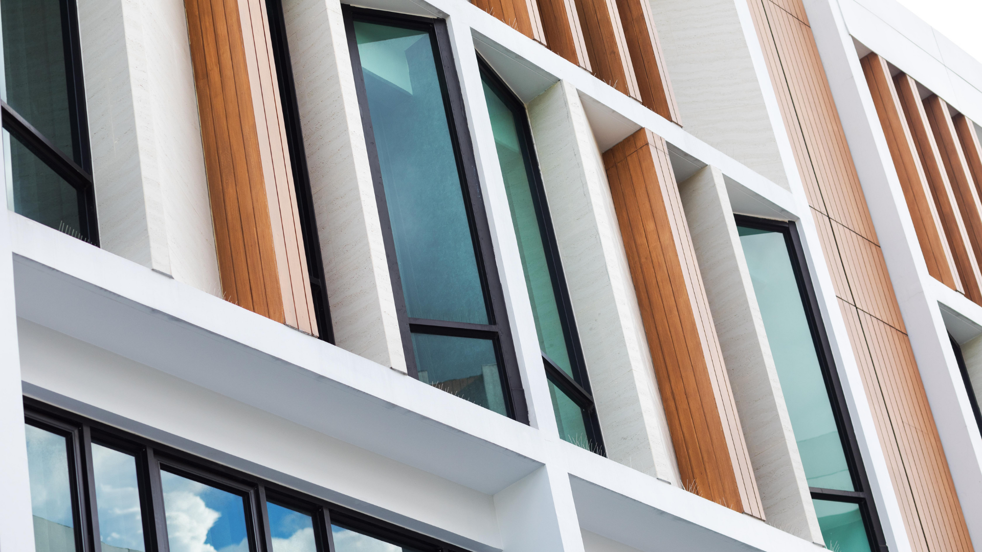 VLX 80 Fixed / Picture Window in Pasadena, CA | Lightwell Windows Pasadena - detail 4